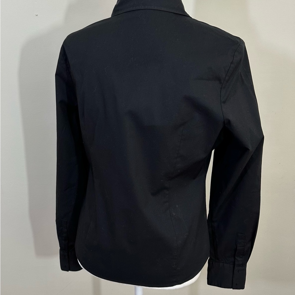 BCBGMAXAZRIA sz XL shirt in black with eyelet on the upper front - Picture 8 of 14